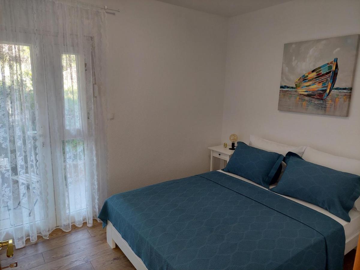 Bella Vista Appartement Komarna Buitenkant foto